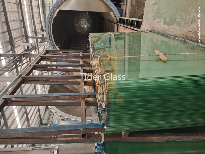 Laminated Glass 2